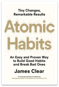 Sampul buku Atomic Habits karya James Clear
